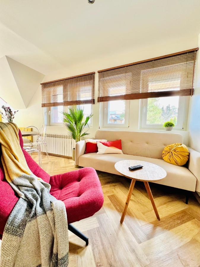 "Ku Sloncu" -Pokoje& Apartamenty - ยาสต์เชอเบีย กูรา ภายนอก รูปภาพ