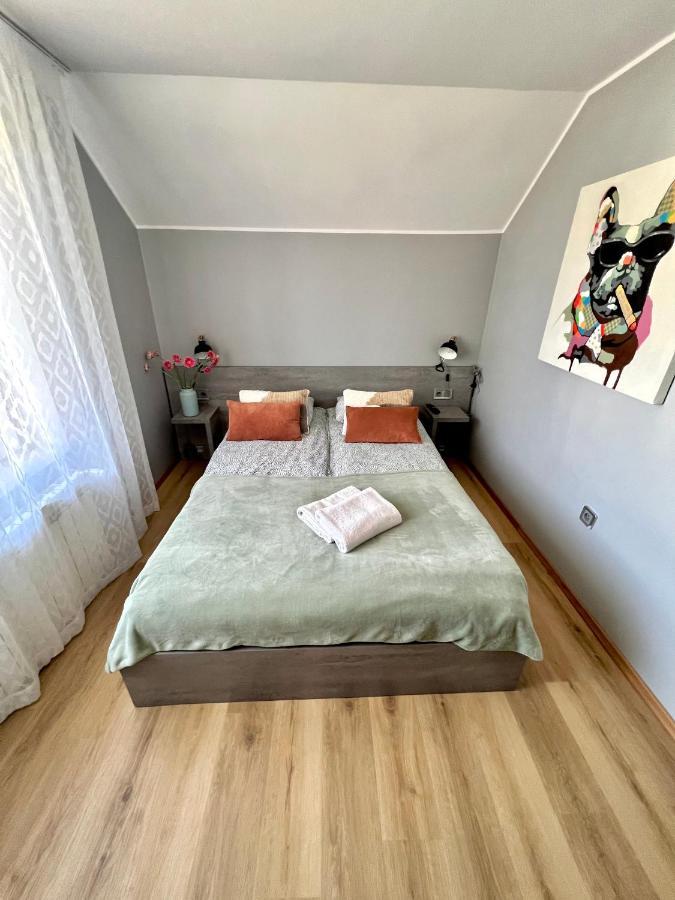 "Ku Sloncu" -Pokoje& Apartamenty - ยาสต์เชอเบีย กูรา ภายนอก รูปภาพ