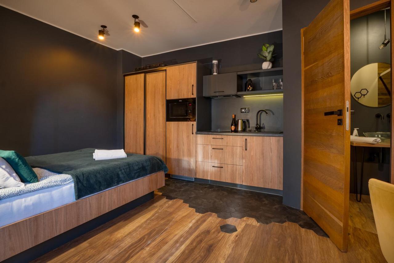 "Ku Sloncu" -Pokoje& Apartamenty - ยาสต์เชอเบีย กูรา ภายนอก รูปภาพ